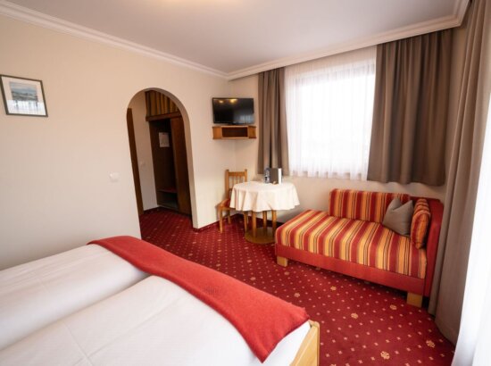 Gemütliche Doppelzimmer & Dreibettzimmer Gemütliche Doppelzimmer & Dreibettzimmer in Radstadt, Salzburger Land