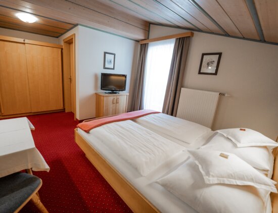 Gemütliche Doppelzimmer & Dreibettzimmer Gemütliche Doppelzimmer & Dreibettzimmer in Radstadt, Salzburger Land