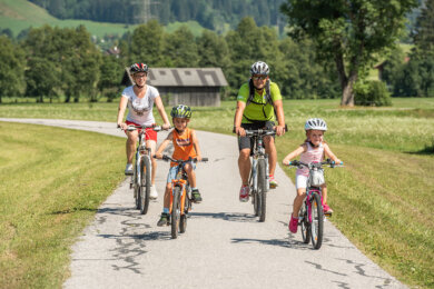 Radfahren im Sommerurlaub in Radstadt, Salzburger Land Radfahren im Sommerurlaub in Radstadt, Salzburger Land